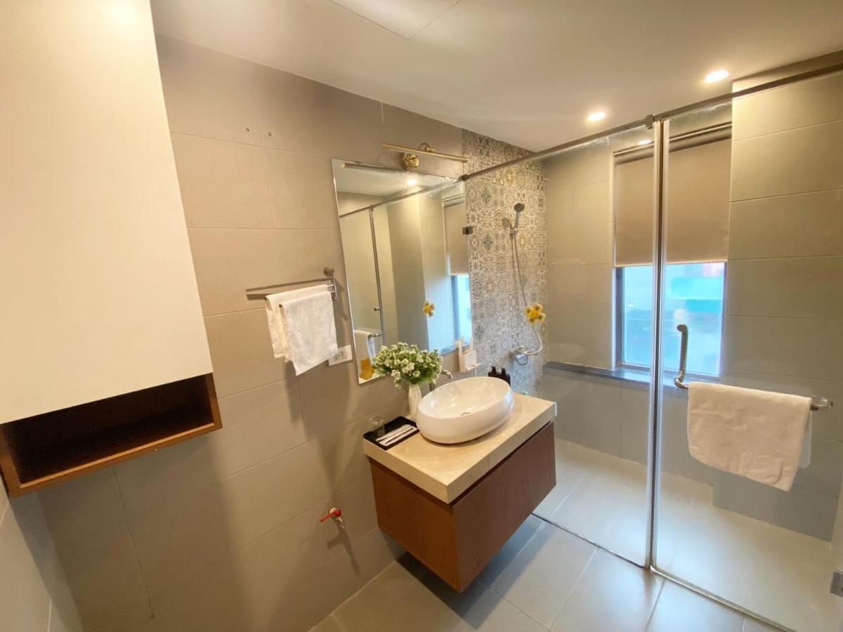 Luxe Paradise Residence Trinh Cong Son 하노이 외부 사진